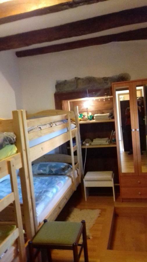 Apartmaji Pri Zivcovih Dutovlje 외부 사진